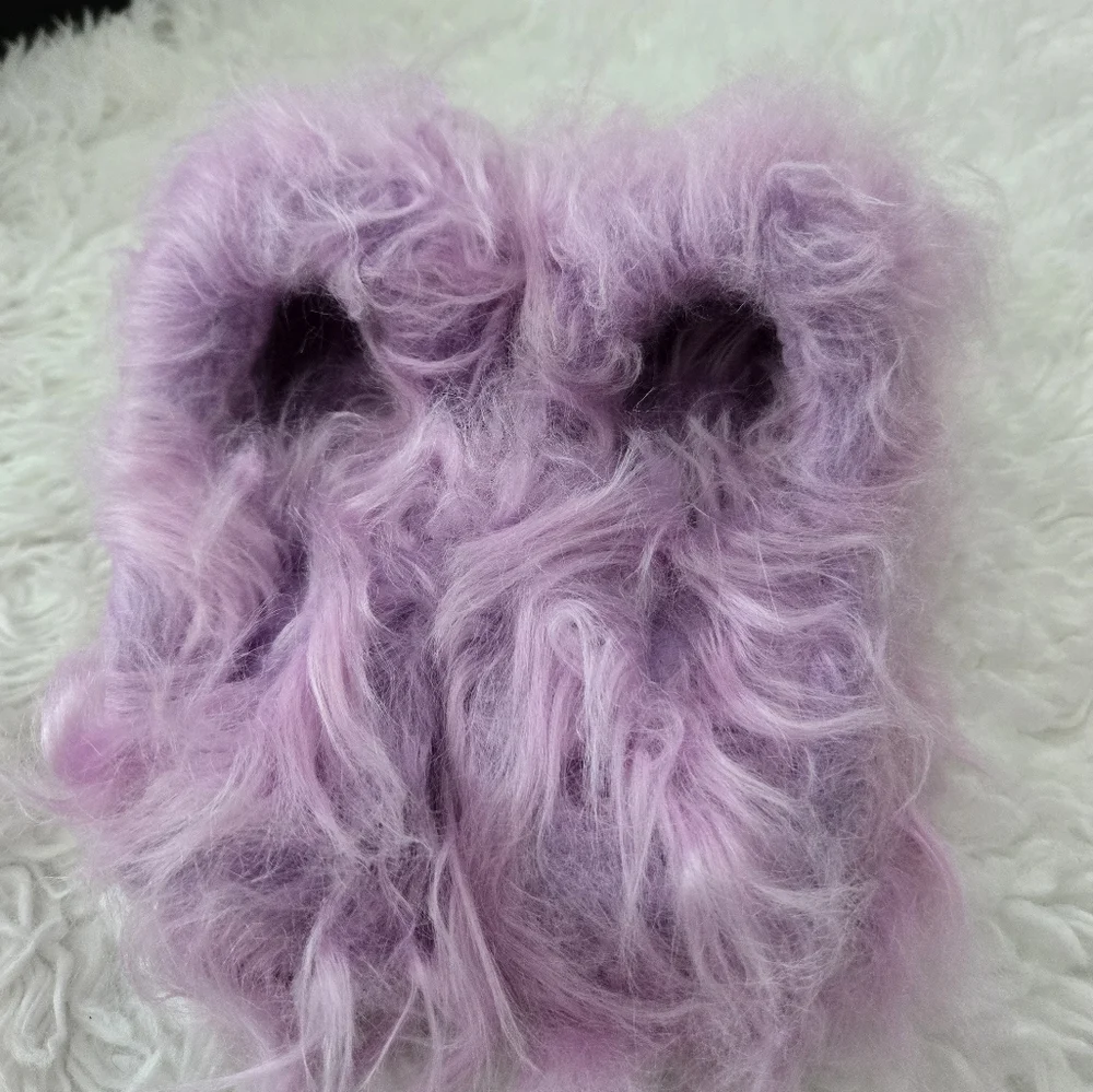 Current Mood Pink Furry Slippers - Picture 3 of 6